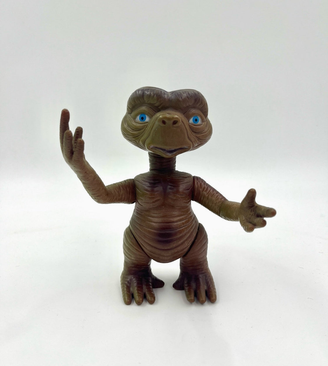 Vintage E.T. The Extra-Terrestrial Figure Doll – 1980s Collectible Movie Figure