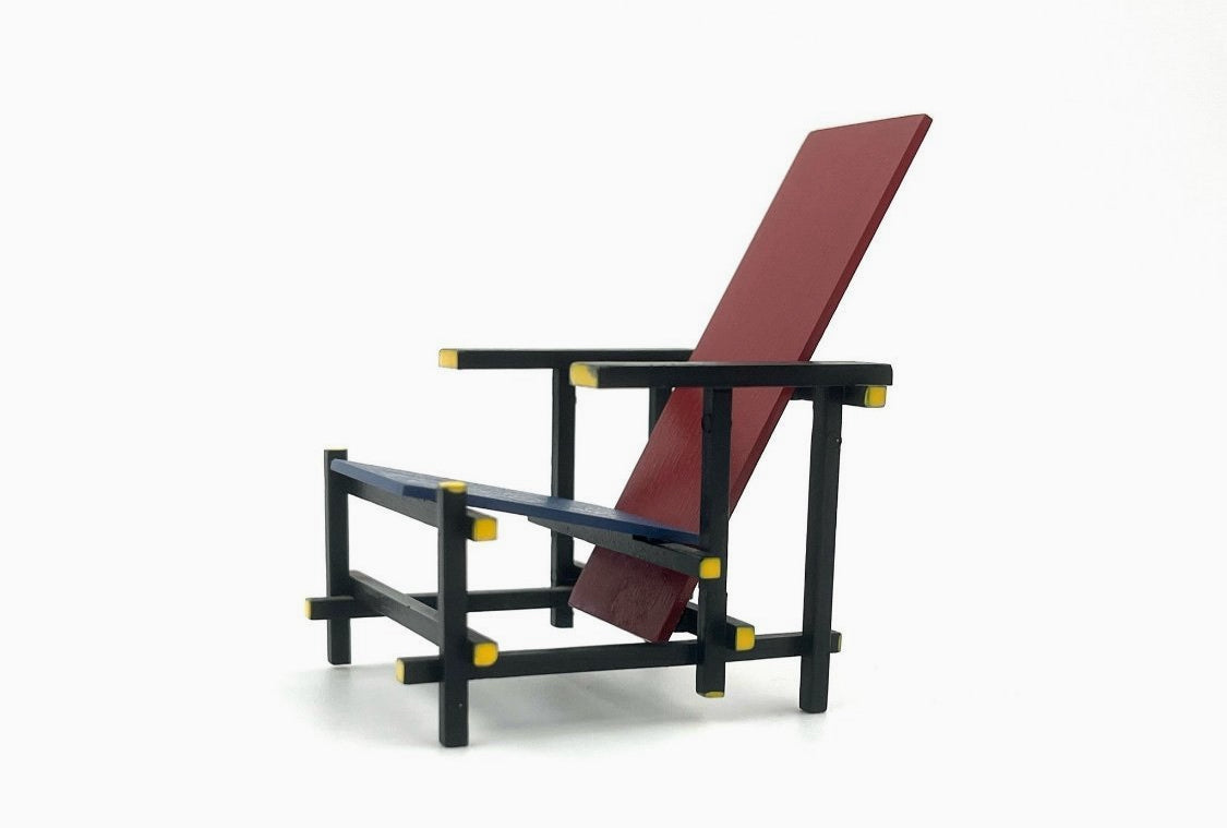 Miniatures Collection Red and Blue Chair Miniature Gerrit Rietveld 1917