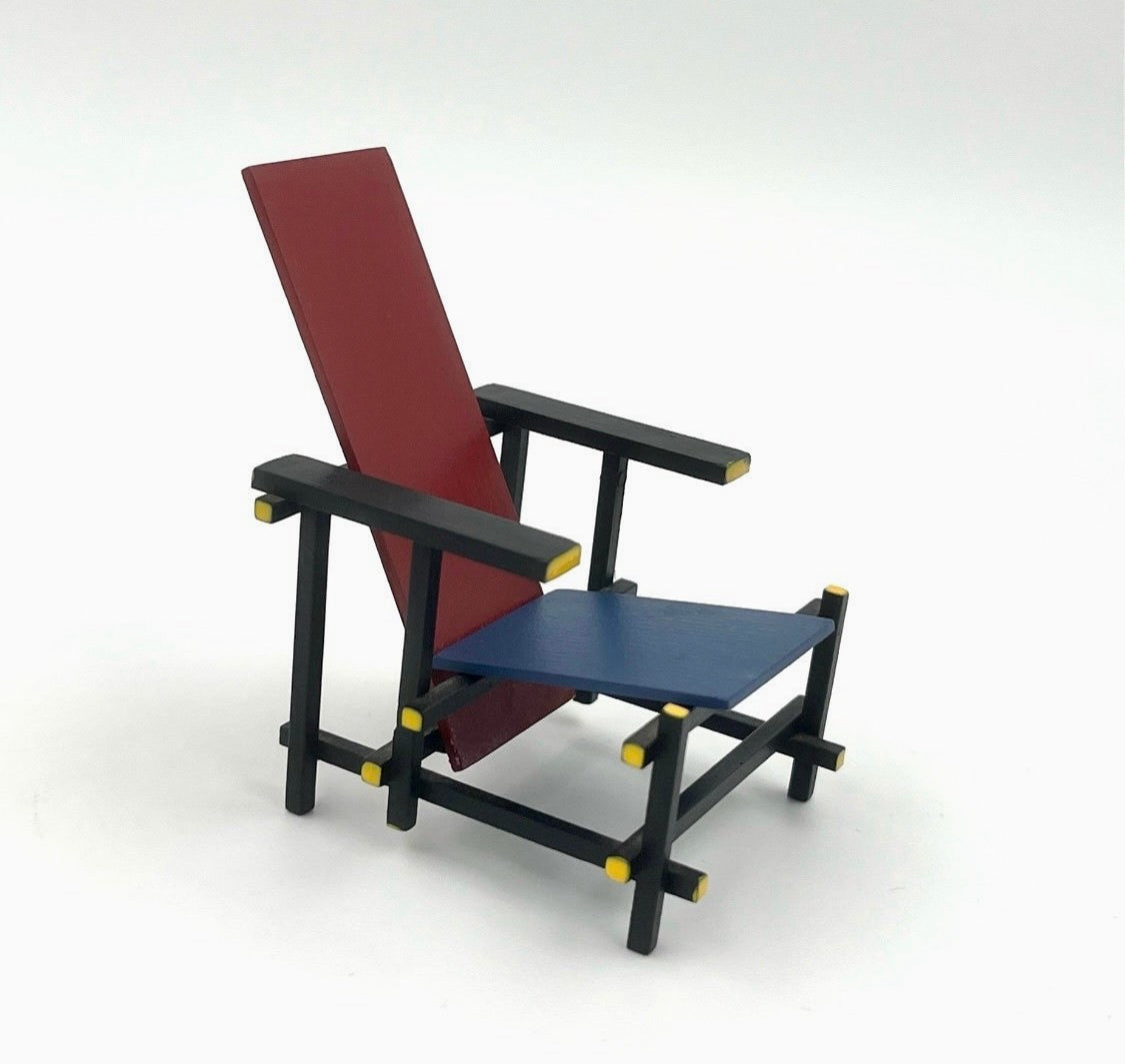 Miniatures Collection Red and Blue Chair Miniature Gerrit Rietveld 1917