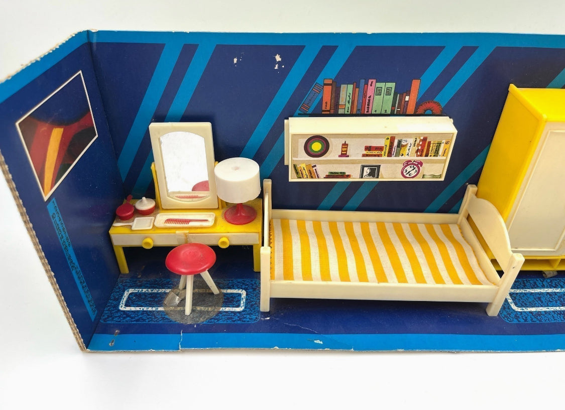 Vintage Modella bedroom youth room doll furniture ref 463/41101