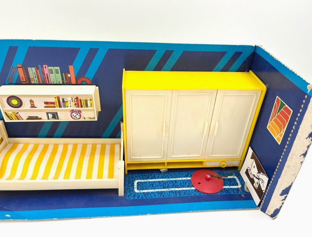 Vintage Modella bedroom youth room doll furniture ref 463/41101