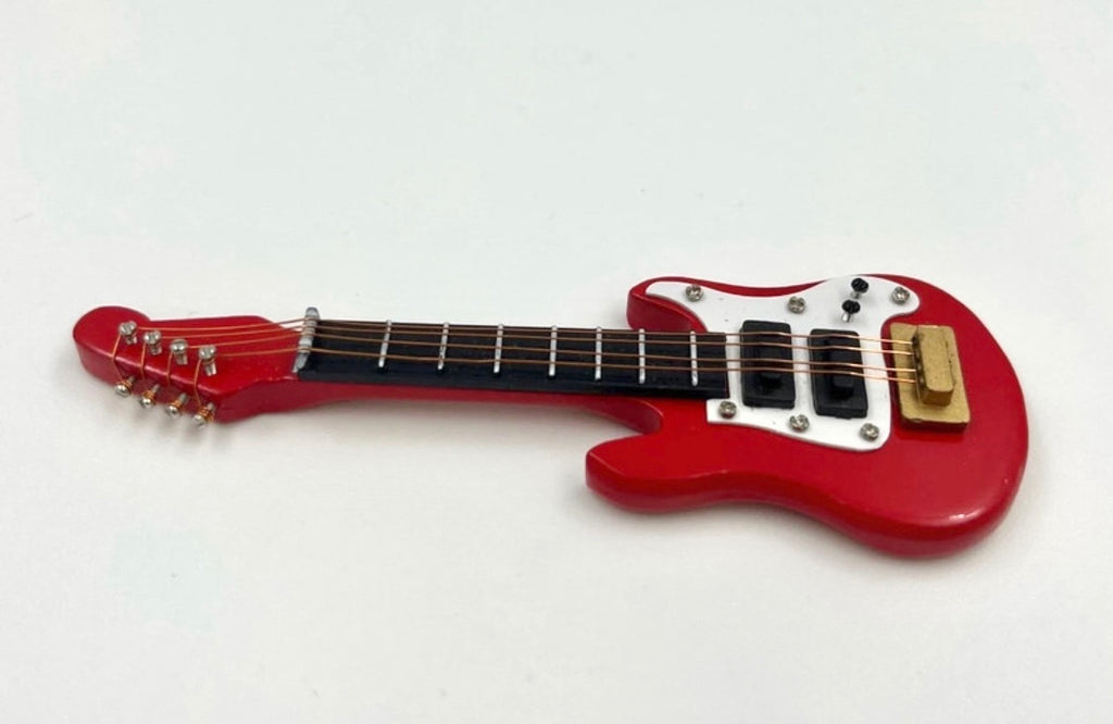 Miniature Electric Bass Guitar – Retro Decorative Model – 9 cm