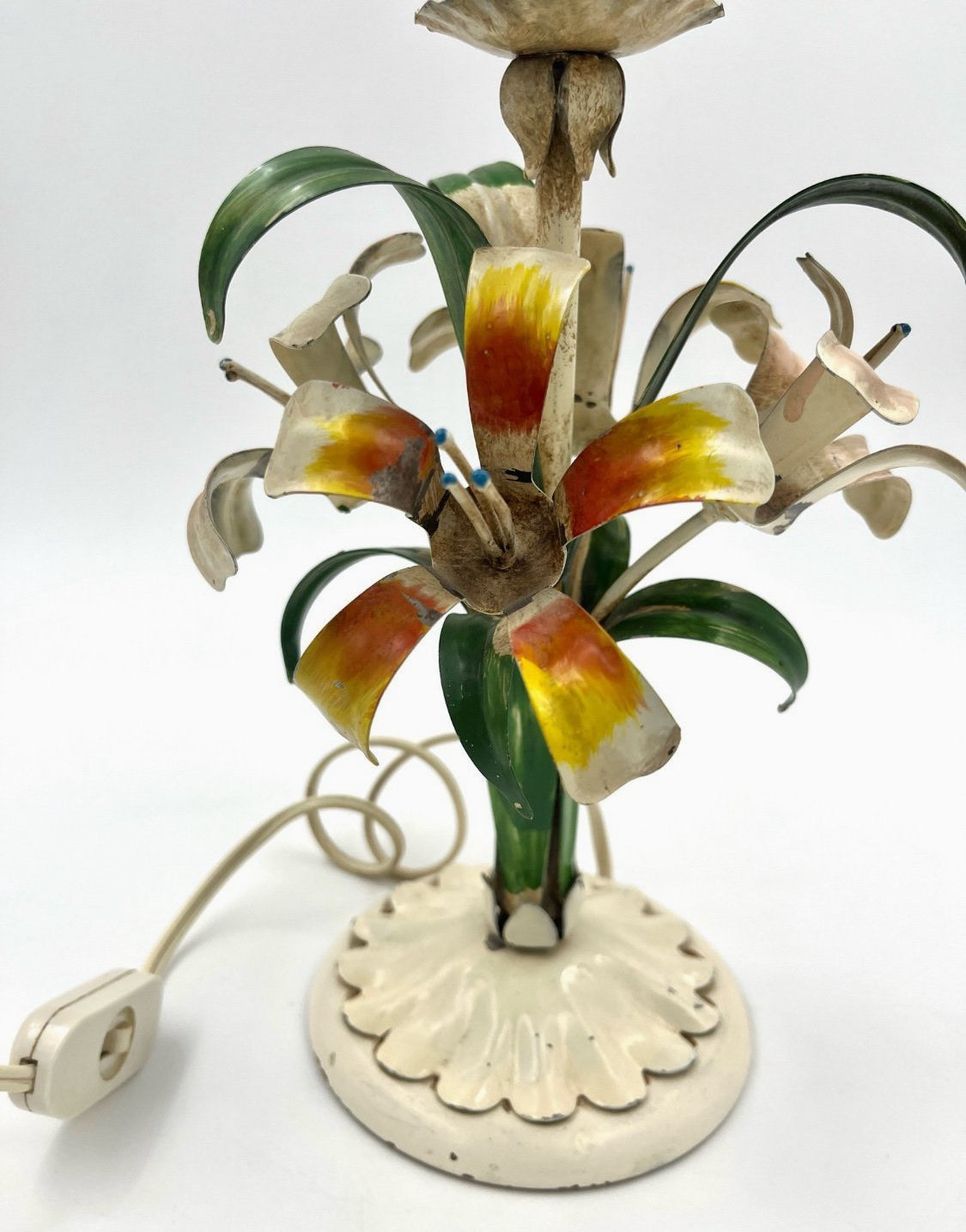 Vintage metal lily table lamp retro 1960s 1970s