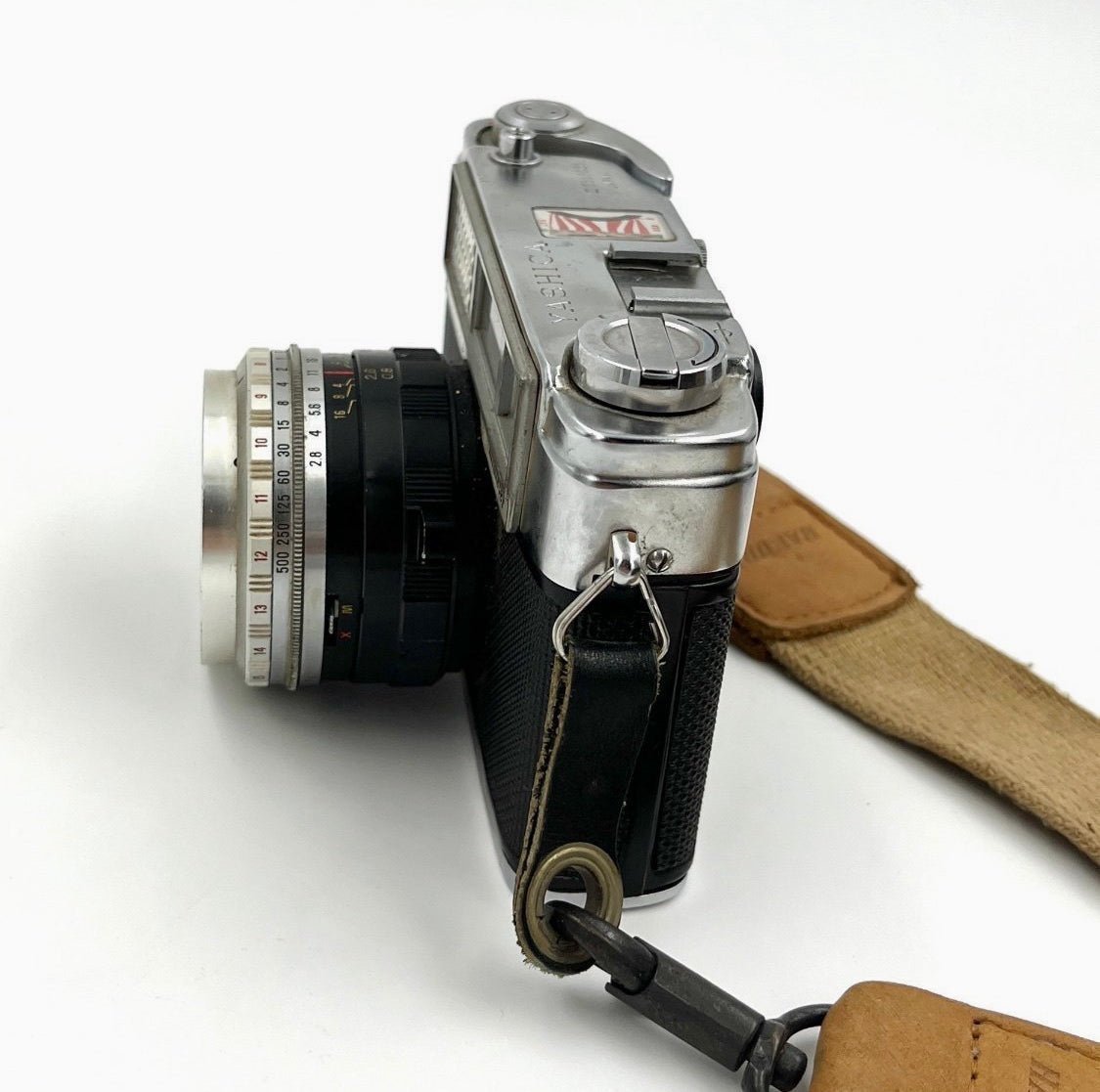 Vintage Yashica Minister 35mm Rangefinder Camera with Case – 1960s