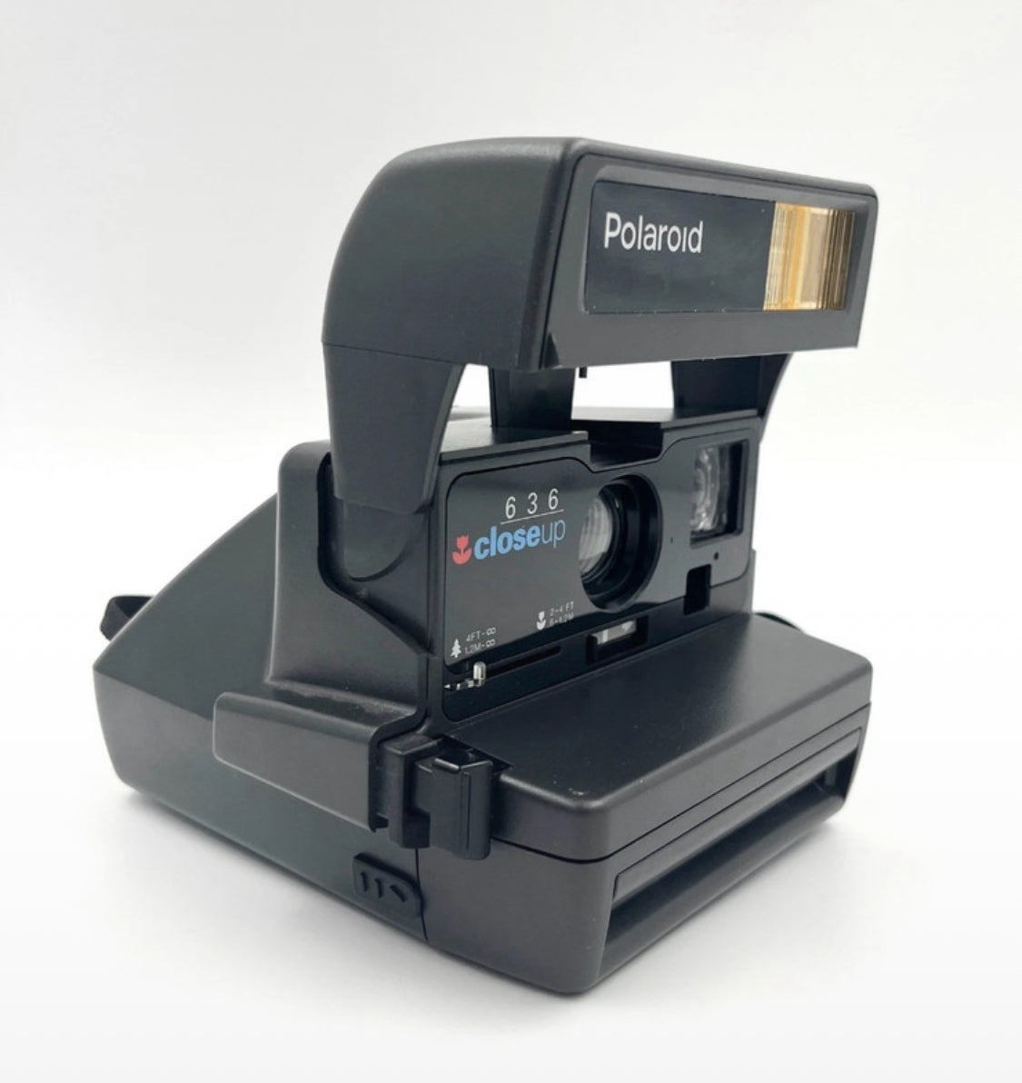 Polaroid 636 Closeup Instant Camera&nbsp;