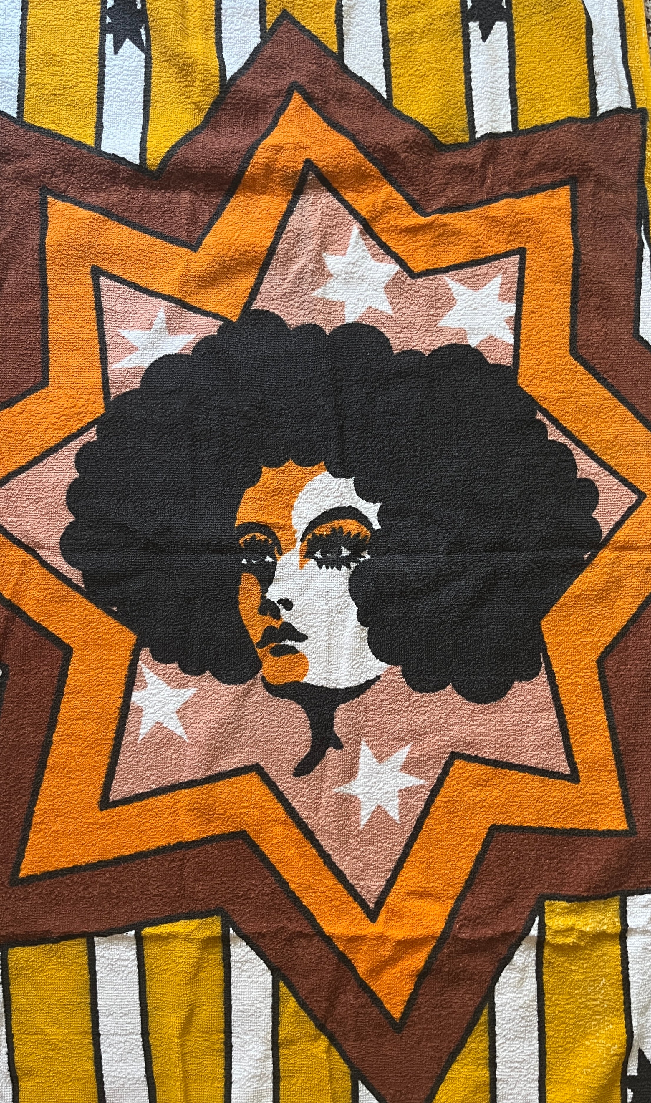 Retro Pop Art Towel Afro Queen Design Vintage 1970s